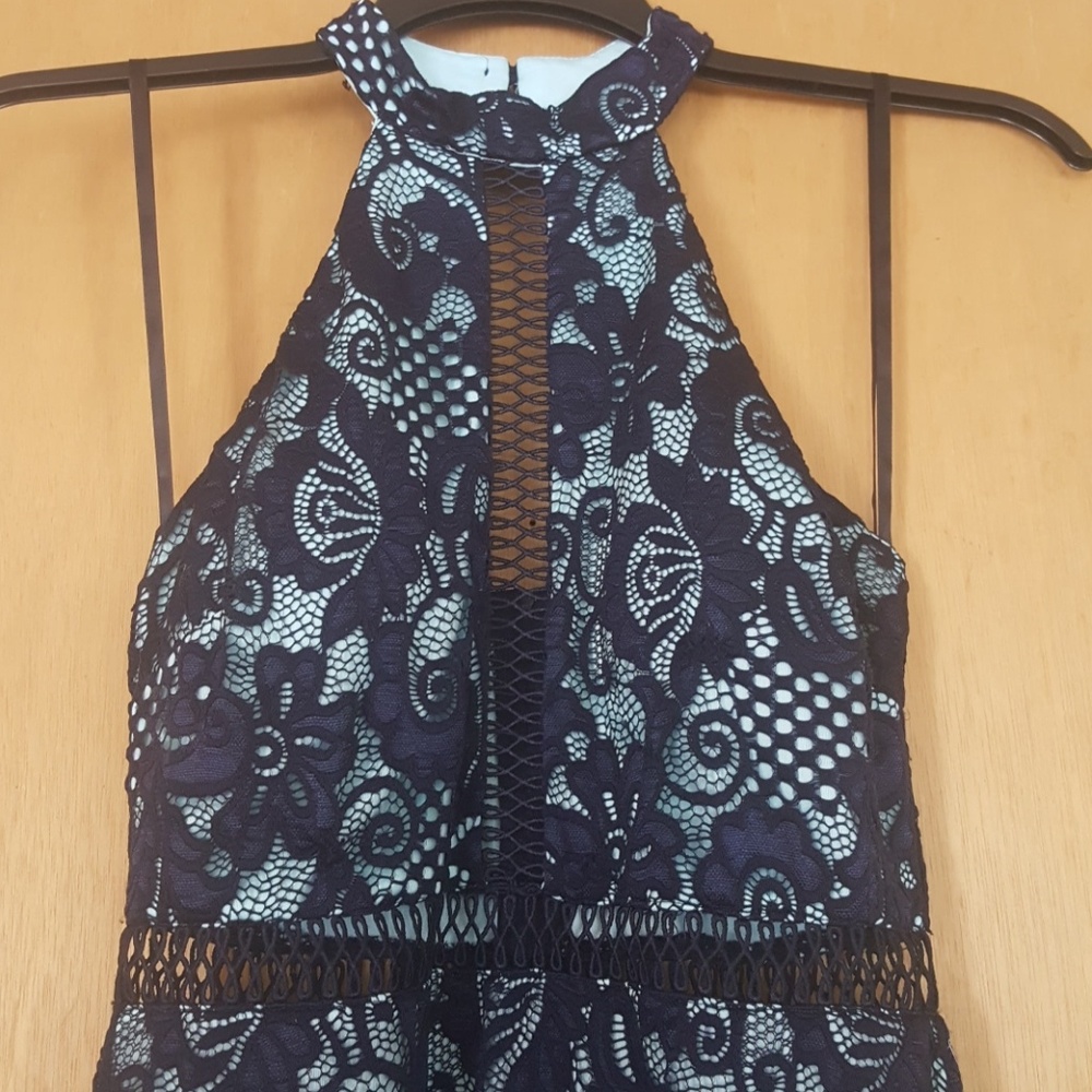 Dress - Picture 5 of 5